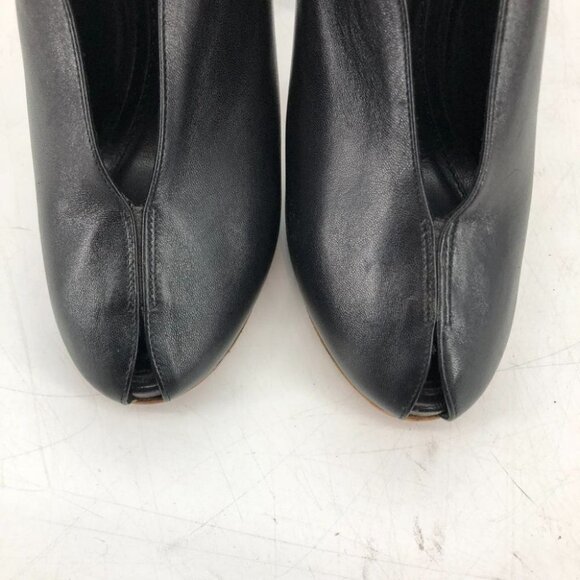Celine Classic Black Heels - Picture 11 of 14